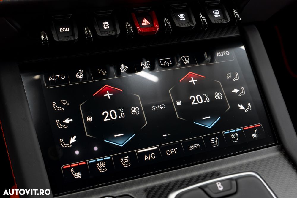 Lamborghini URUS - 37