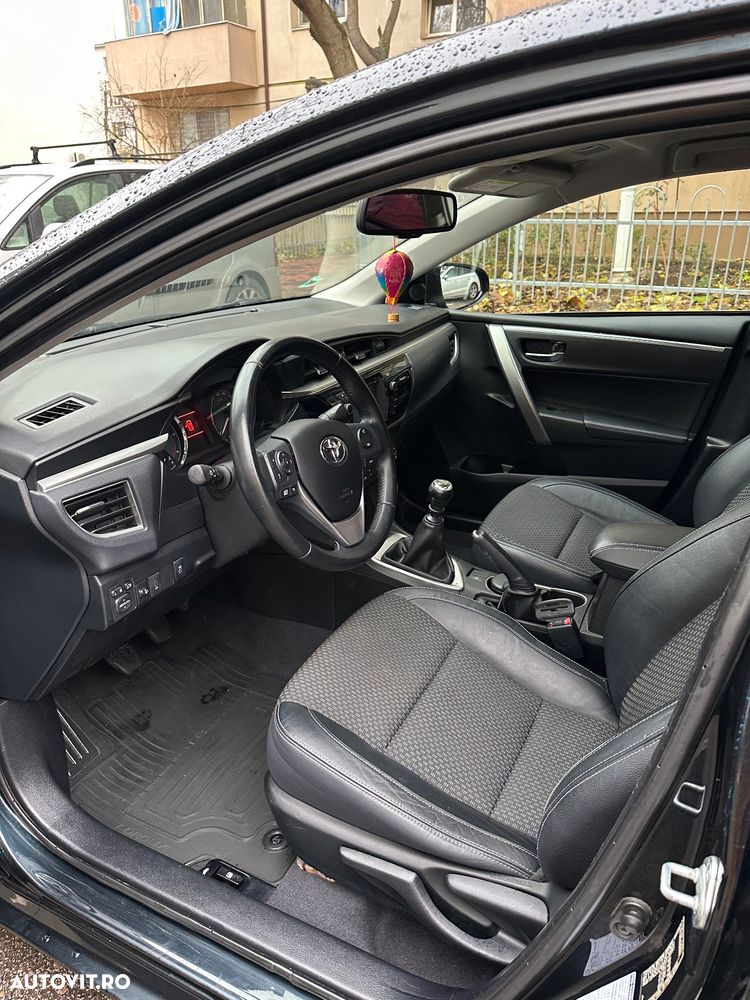 Toyota Corolla 1.4 D-4D Sol - 20