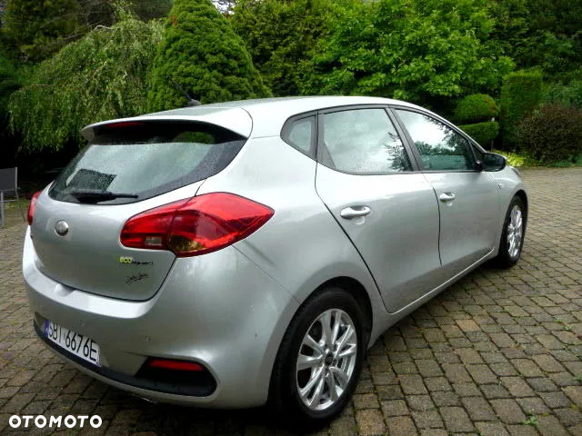 Kia Ceed Cee'd 1.4 XL - 32