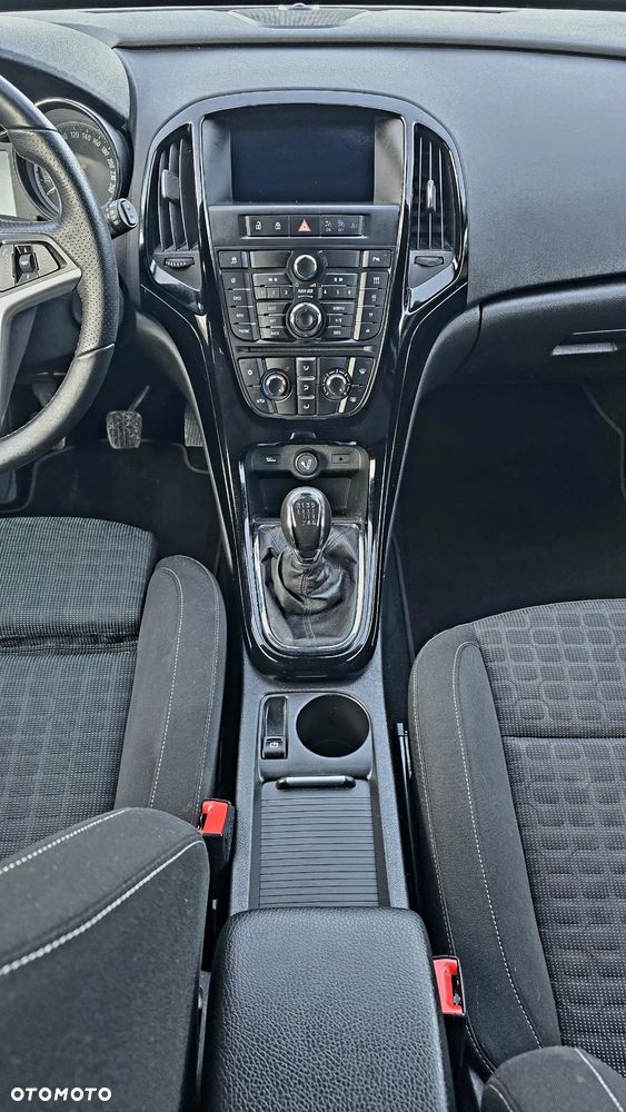 Opel Astra 1.4 Turbo Innovation - 20