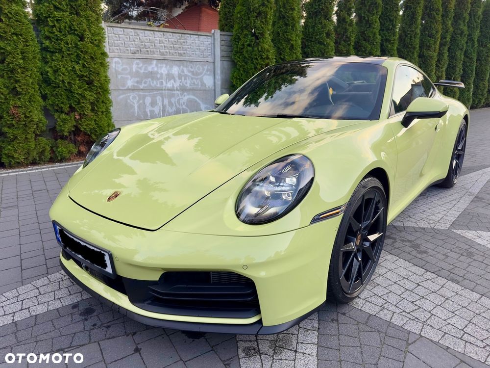Porsche 911 Carrera - 7