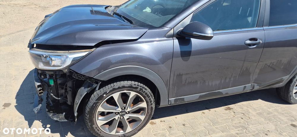 Kia Stonic 1.6 CRDi Vision - 8