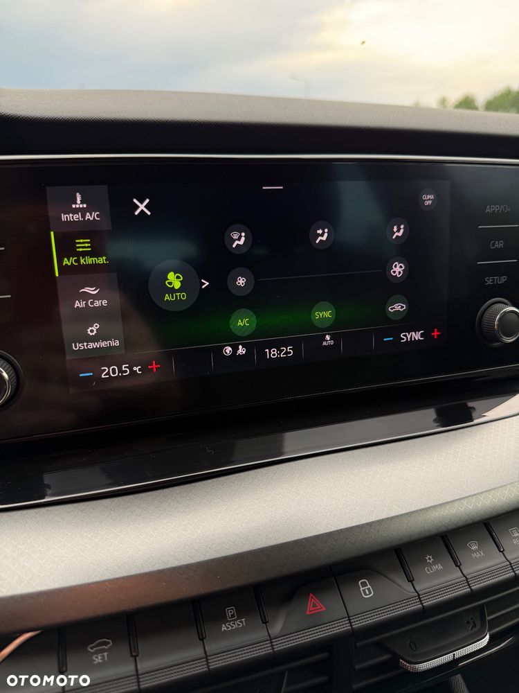 Skoda Octavia 1.5 TSI ACT Ambition - 25
