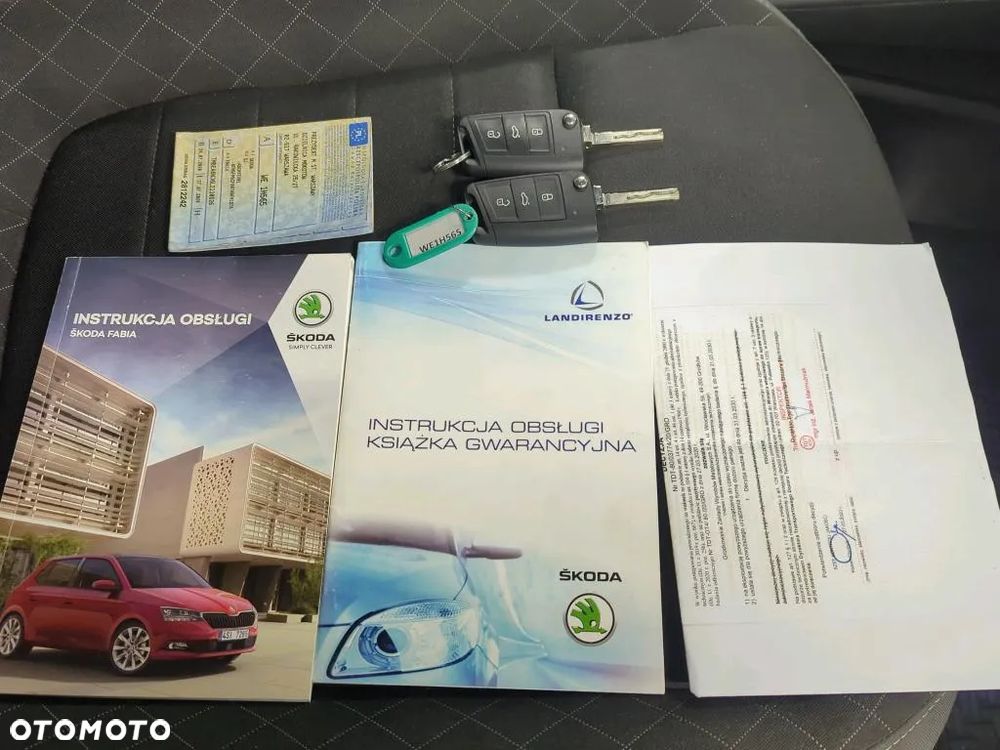 Skoda Fabia 1.0 Ambition - 11