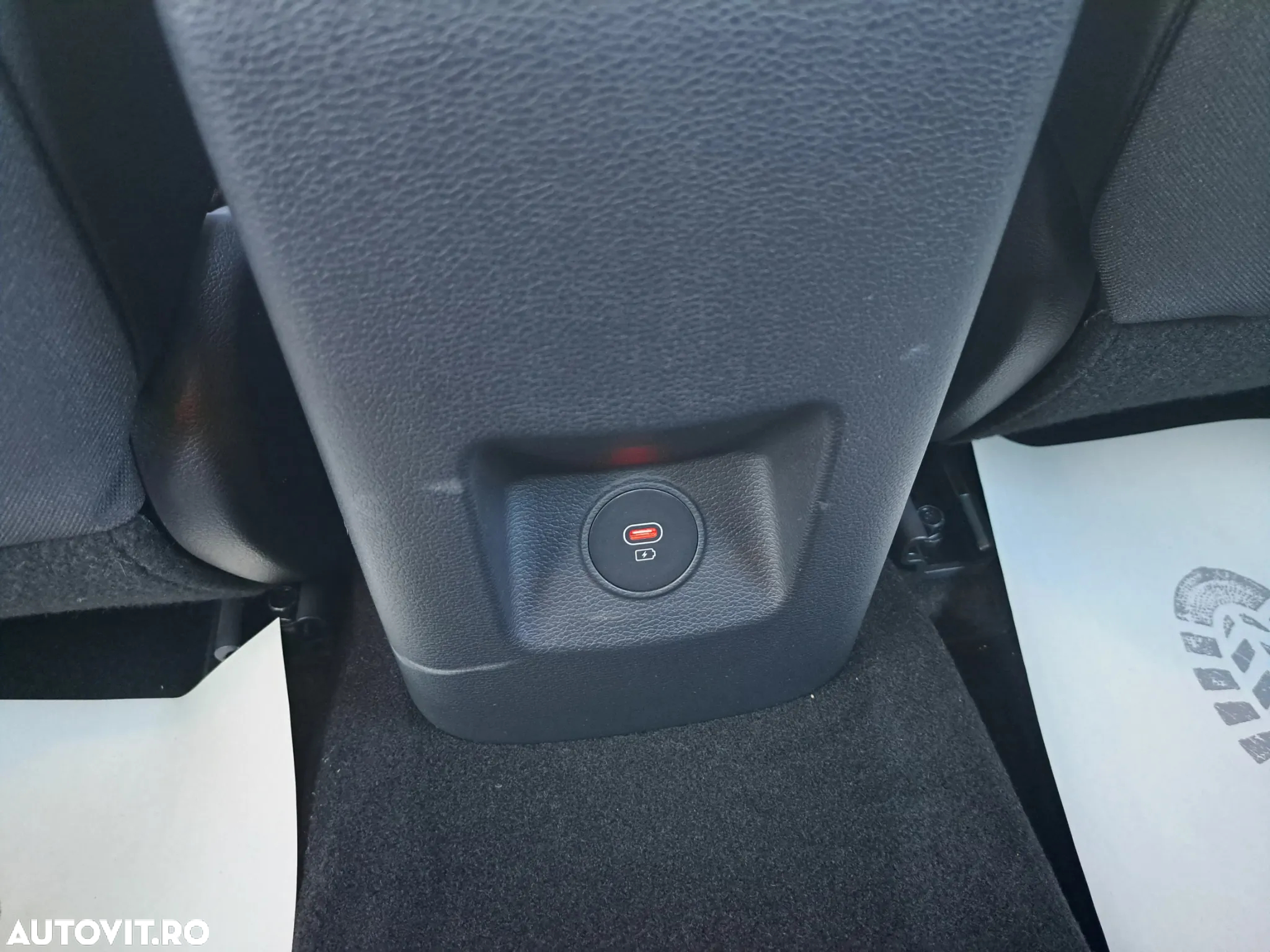 Kia XCeed 1.5 T-GDI 6MT City - 18