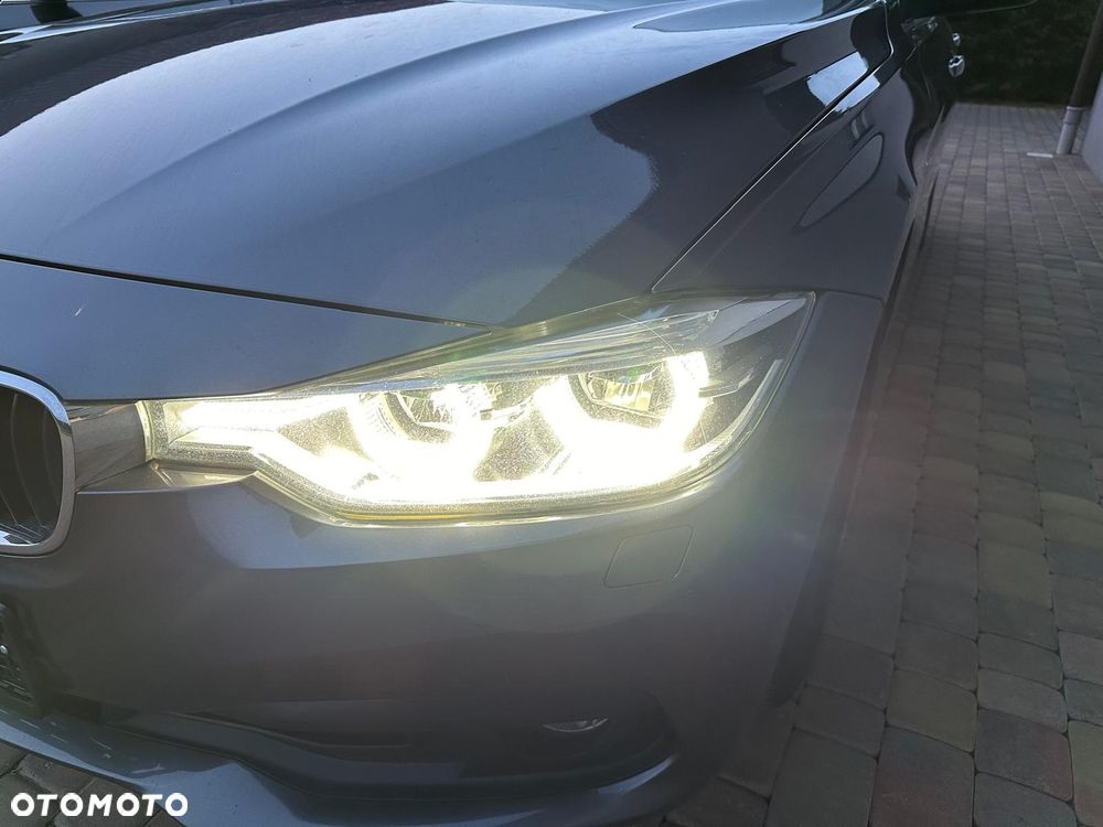 BMW Seria 3 320d Advantage - 40