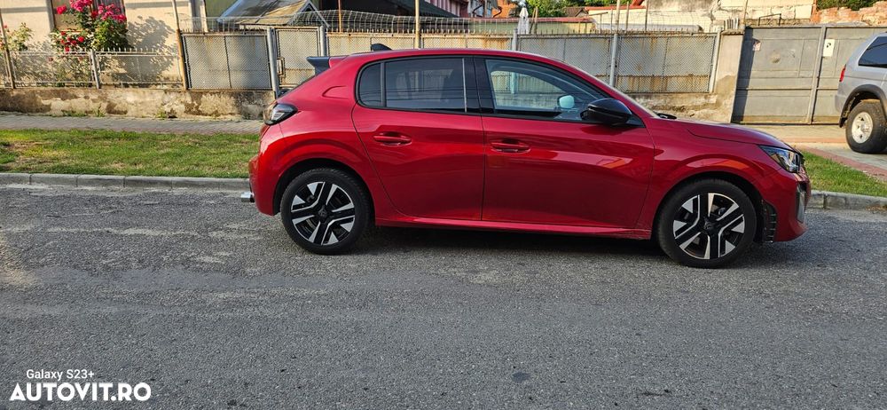 Peugeot 208 1.2 L PureTech STT EAT8 Allure - 1