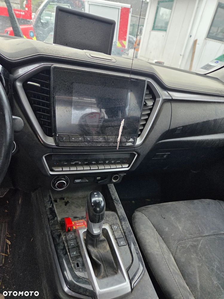 Isuzu D-Max Jige Omars pomoc drogowa - 14