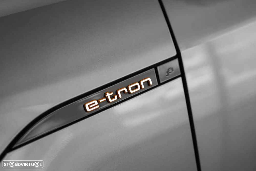 Audi e-tron Sportback 55 quattro Advanced - 12