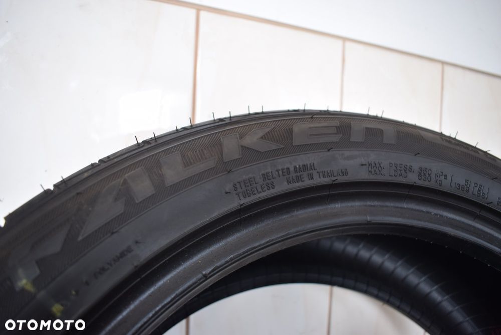 R18 215/50 Falken AZENIS FK453CC 7,6mm - 5