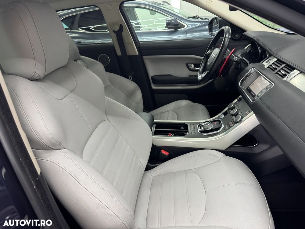 Land Rover Range Rover Evoque - 21