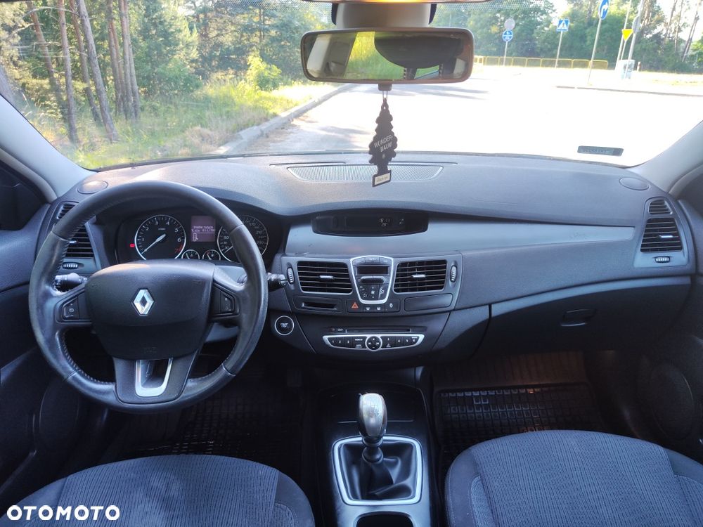 Renault Laguna - 7
