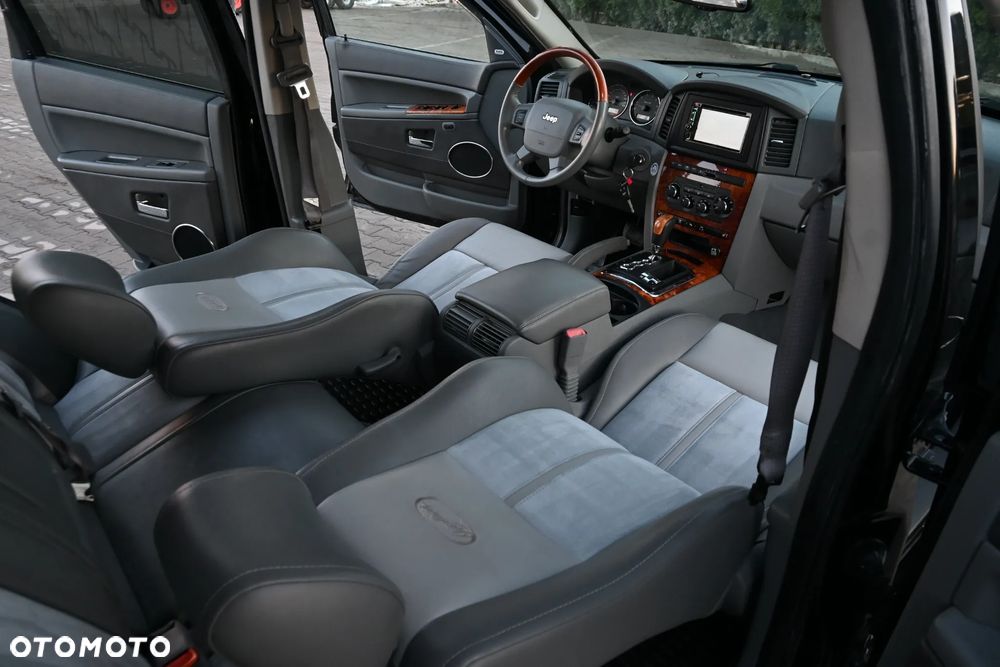 Jeep Grand Cherokee 5.7 V8 HEMI Automatik Overland - 29