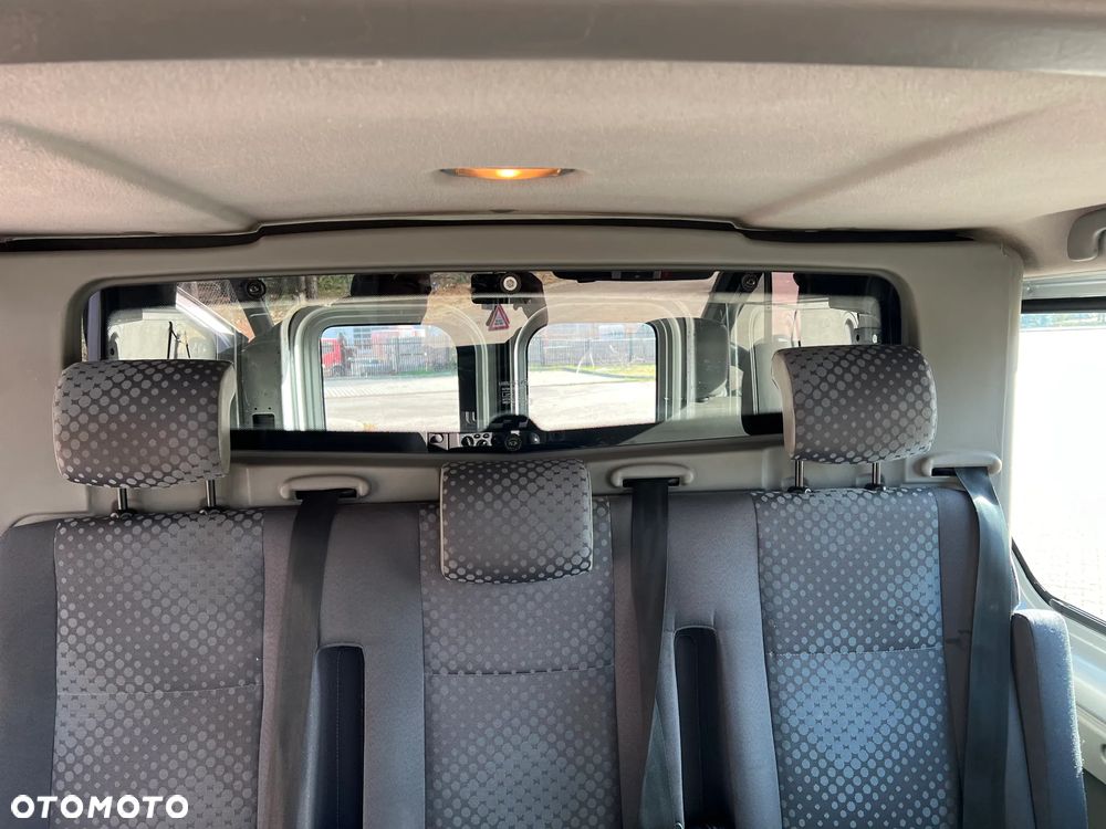 Renault Trafic - 18