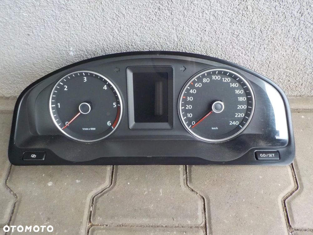 VW T5 2.0 TDI LIFT LICZNIK ZEGARY 7E0920860A - 1