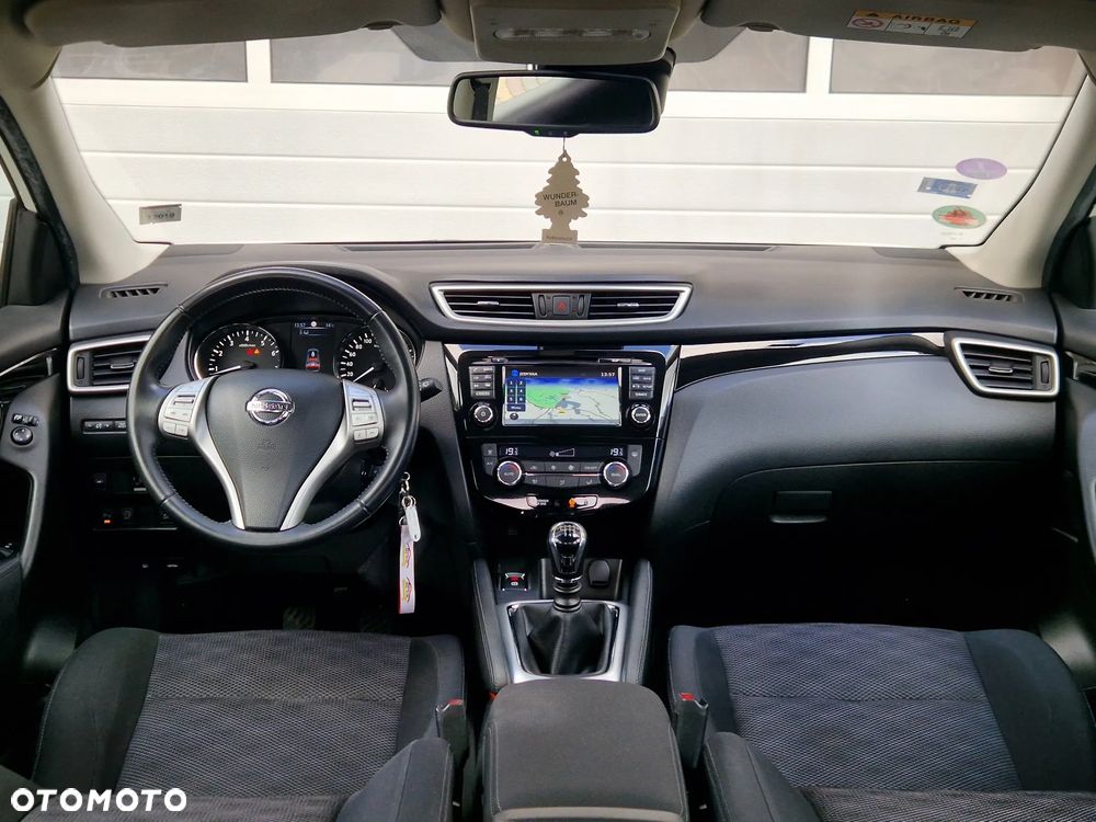 Nissan Qashqai 1.6 DIG-T 360 - 25