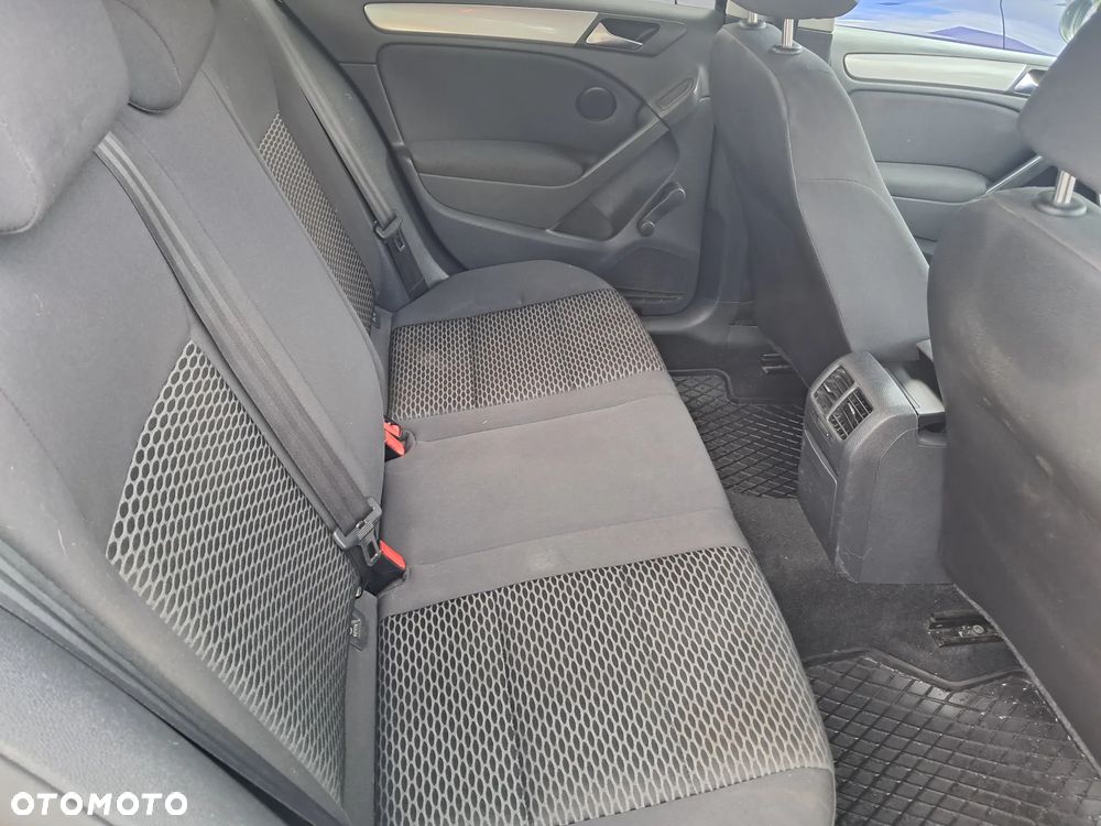 Volkswagen Golf VI 1.6 TDI BlueMot Trendline - 6