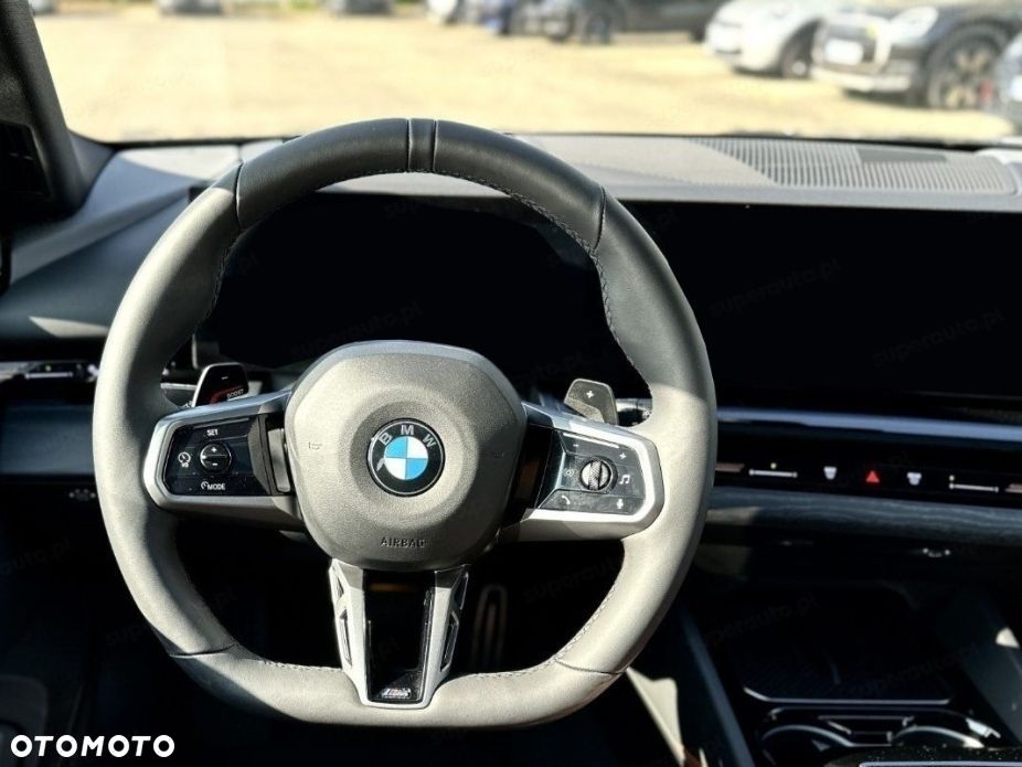 BMW Seria 5 520d mHEV M Sport - 8
