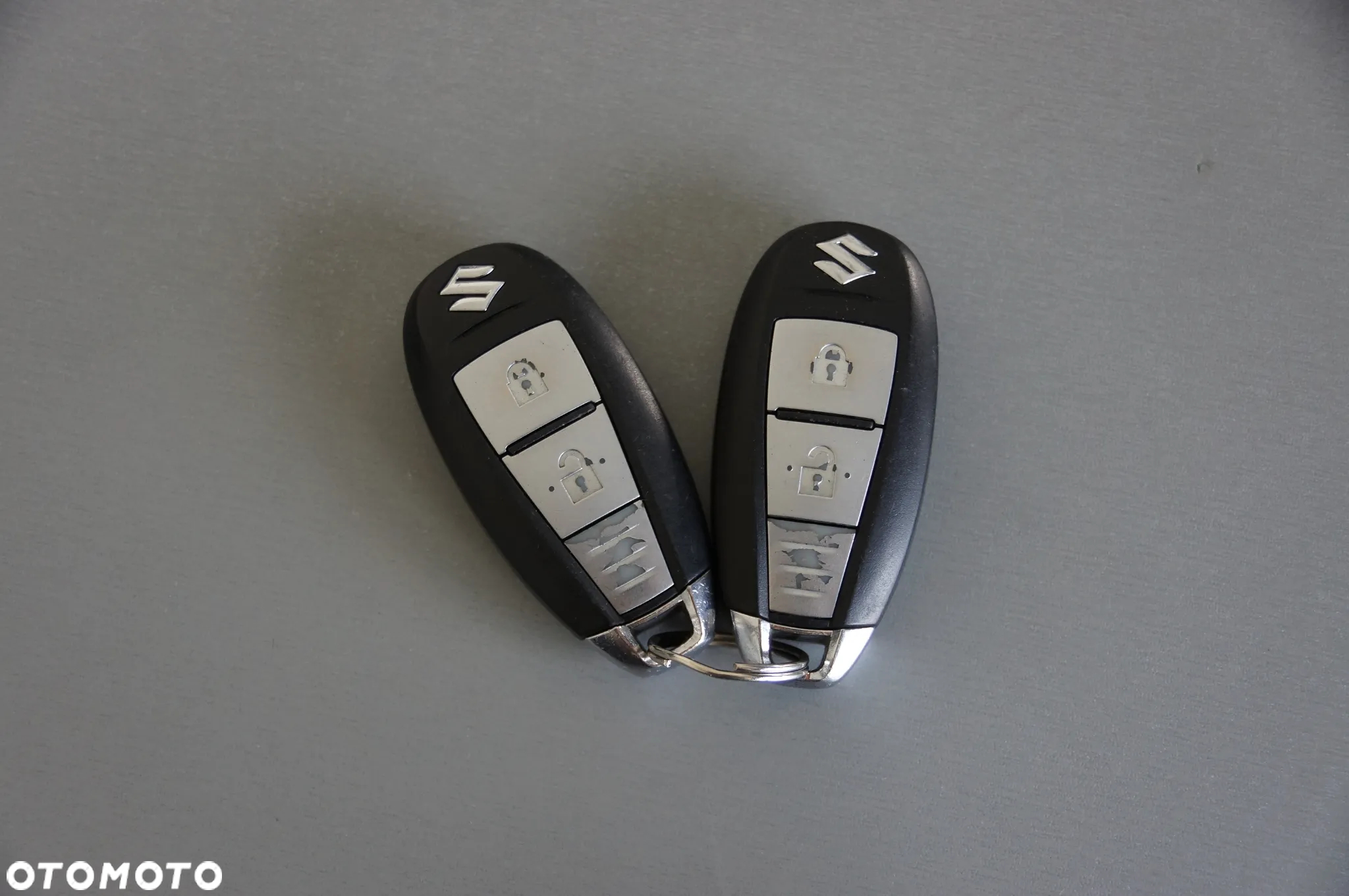 Suzuki Ignis 1.2 Premium 4WD - 32
