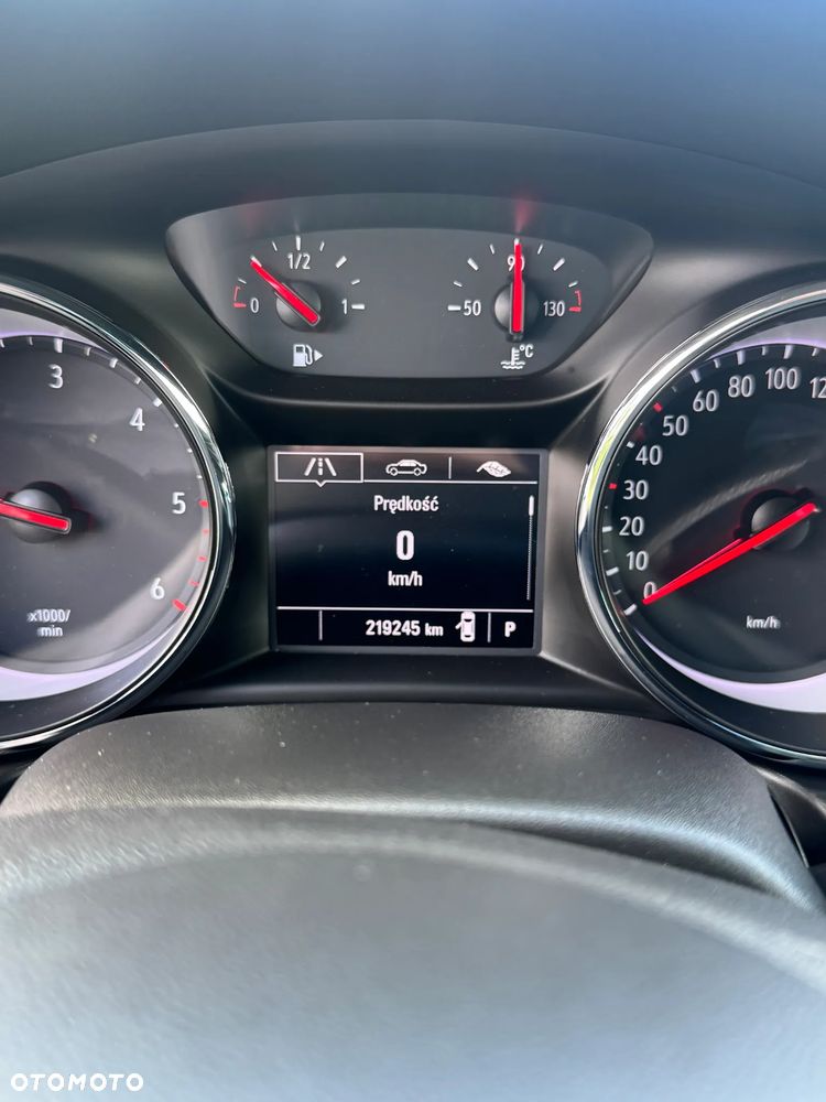 Opel Insignia 2.0 Automatik Dynamic - 4