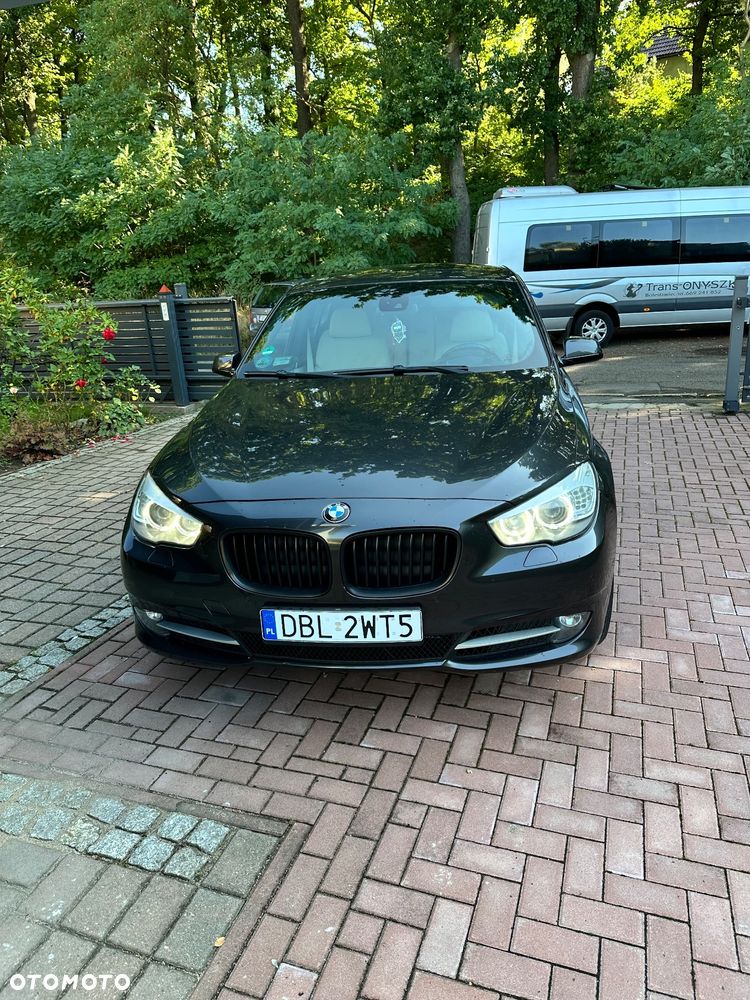 BMW 5GT - 15