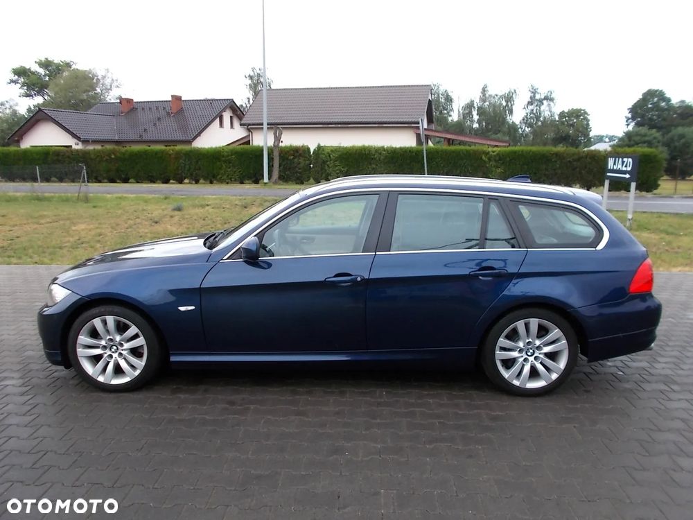 BMW Seria 3 325d DPF Edition Exclusive - 2