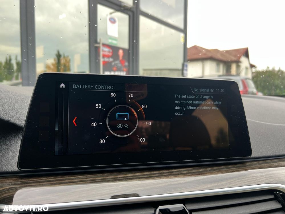 BMW Seria 5 530e AT PHEV - 38