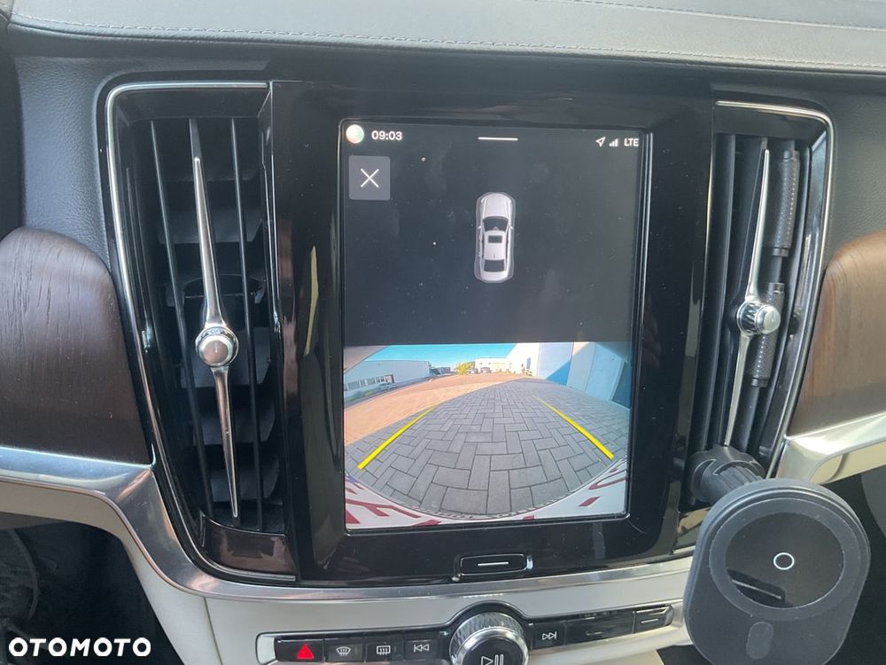 Volvo S90 T8 AWD Plug-In Hybrid Plus Bright - 17