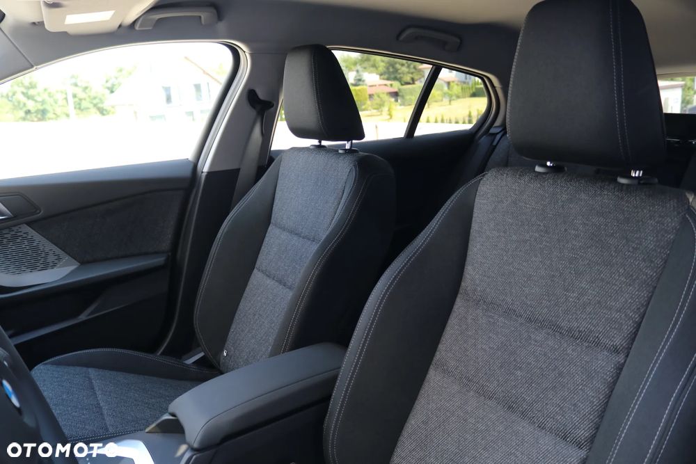 BMW Seria 1 - 17