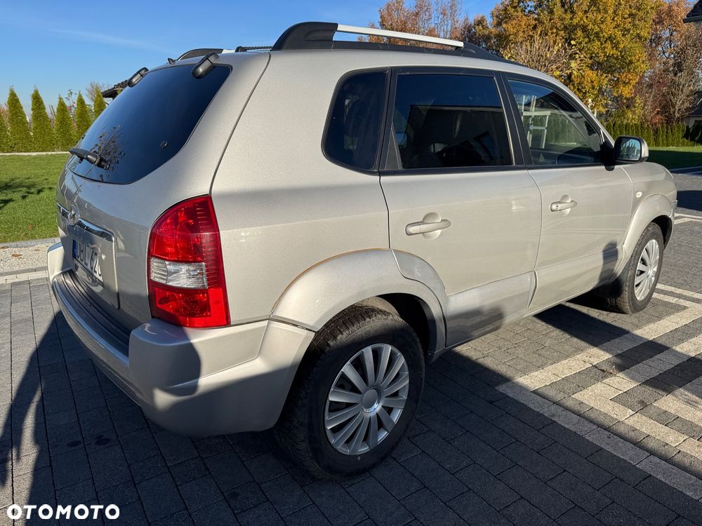 Hyundai Tucson 2.0 CRDi Style - 12