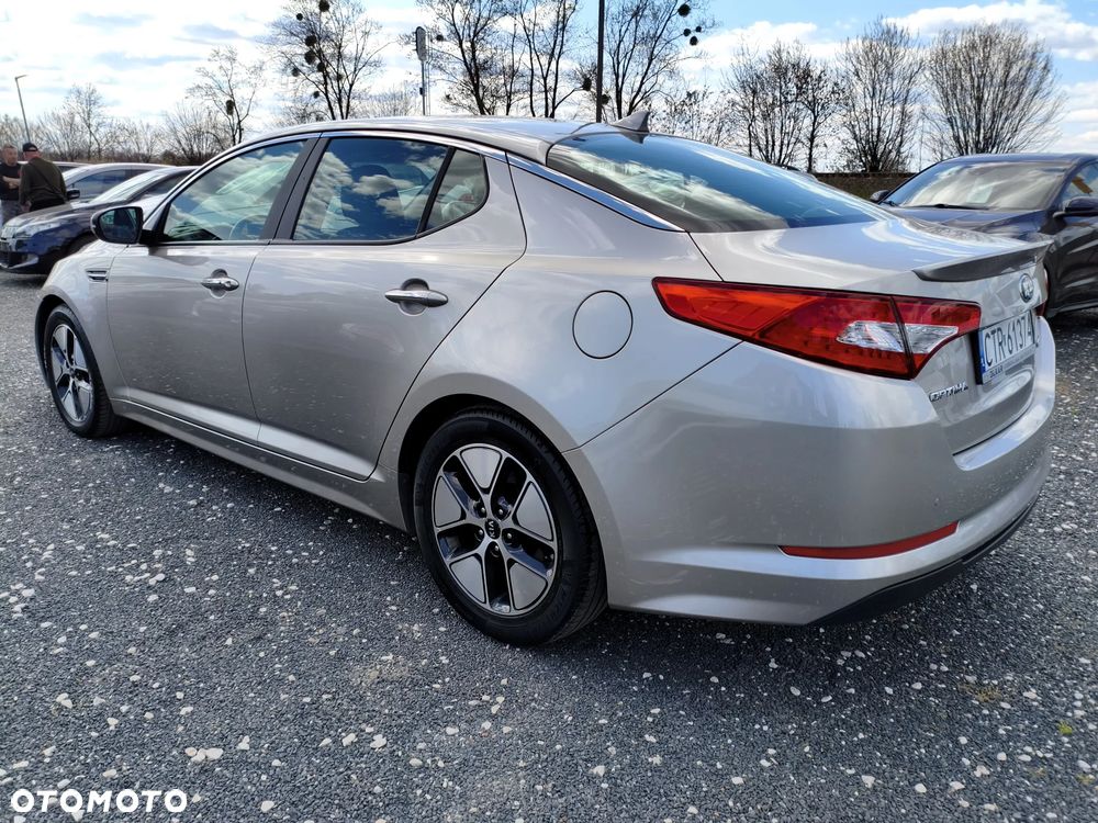 Kia Optima - 14