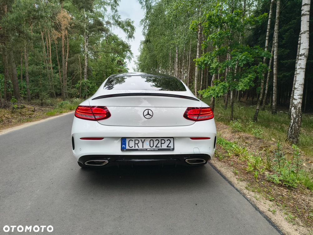 Mercedes-Benz Klasa C 180 9G-TRONIC - 11