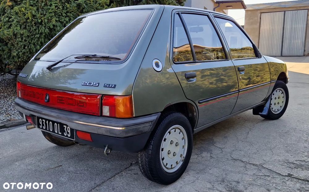 Peugeot 205 - 4