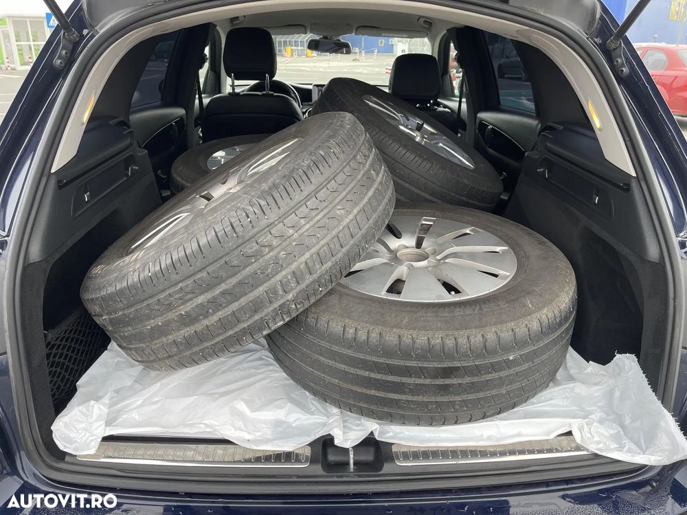 Mercedes-Benz GLC - 20