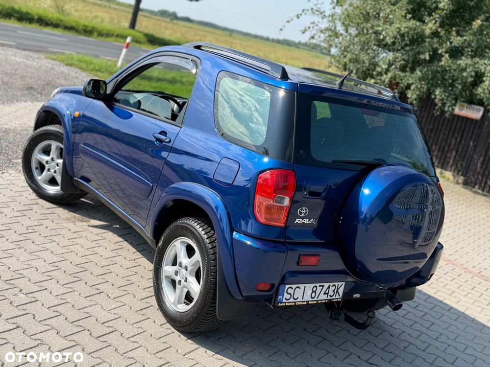 Toyota RAV4 4x4 - 25
