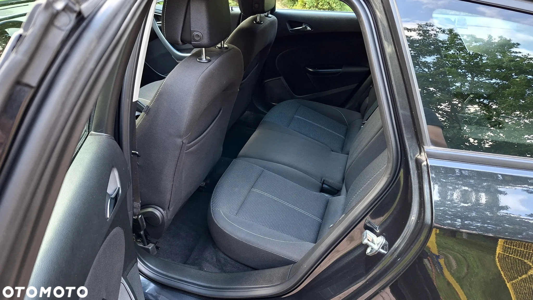 Opel Astra 1.4 Turbo Sports Tourer - 27