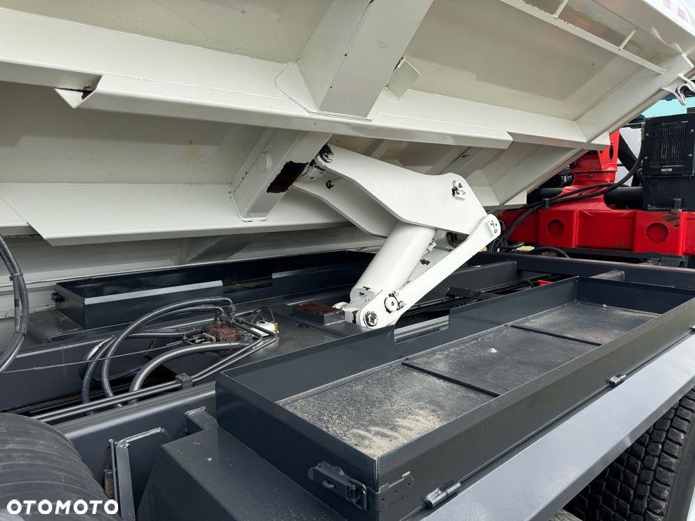 Renault RENAULT C 380 / 6x4 / WYWROTKA + HDS PALFINGER 17.001 / HYDROBURTA / EURO 6 / STEROWANIE RADIOWE - 13