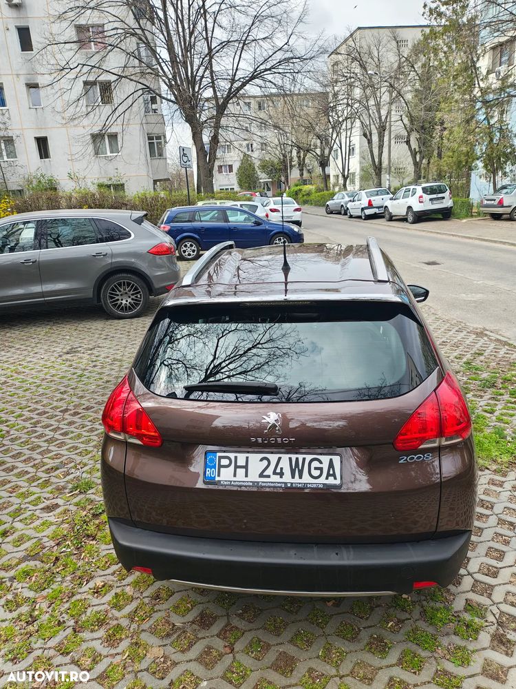 Peugeot 2008 1.2 VTi Allure - 17