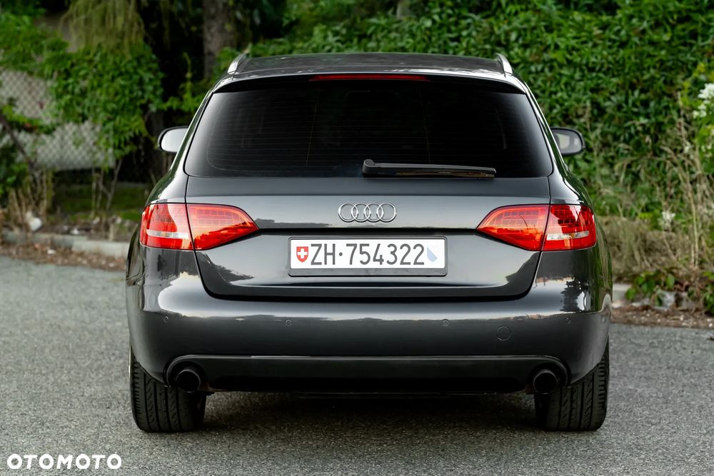 Audi A4 Avant 2.0 TFSI Quattro S tronic - 13