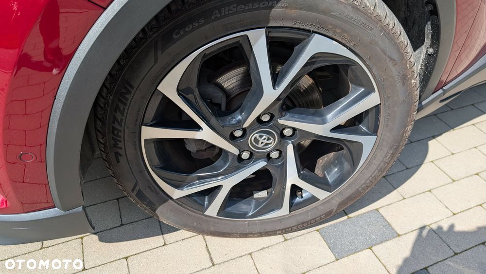 Toyota C-HR - 12