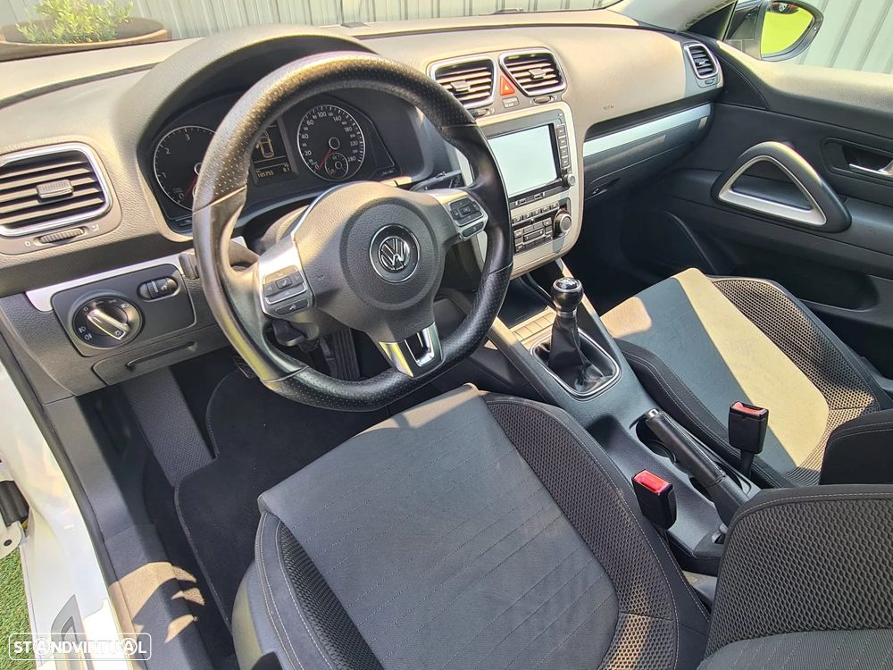 VW Scirocco 2.0 TDI - 5