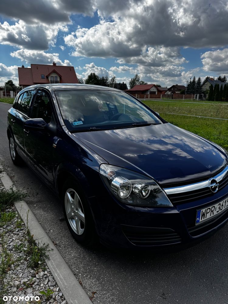 Opel Astra 1.4 Essentia - 2