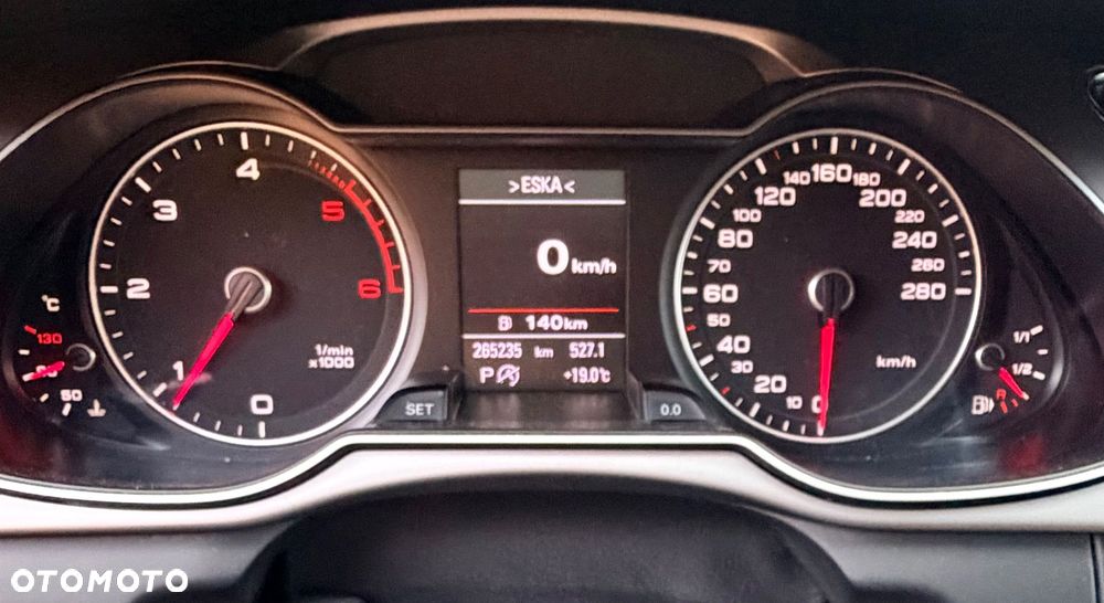 Audi A4 Avant - 25