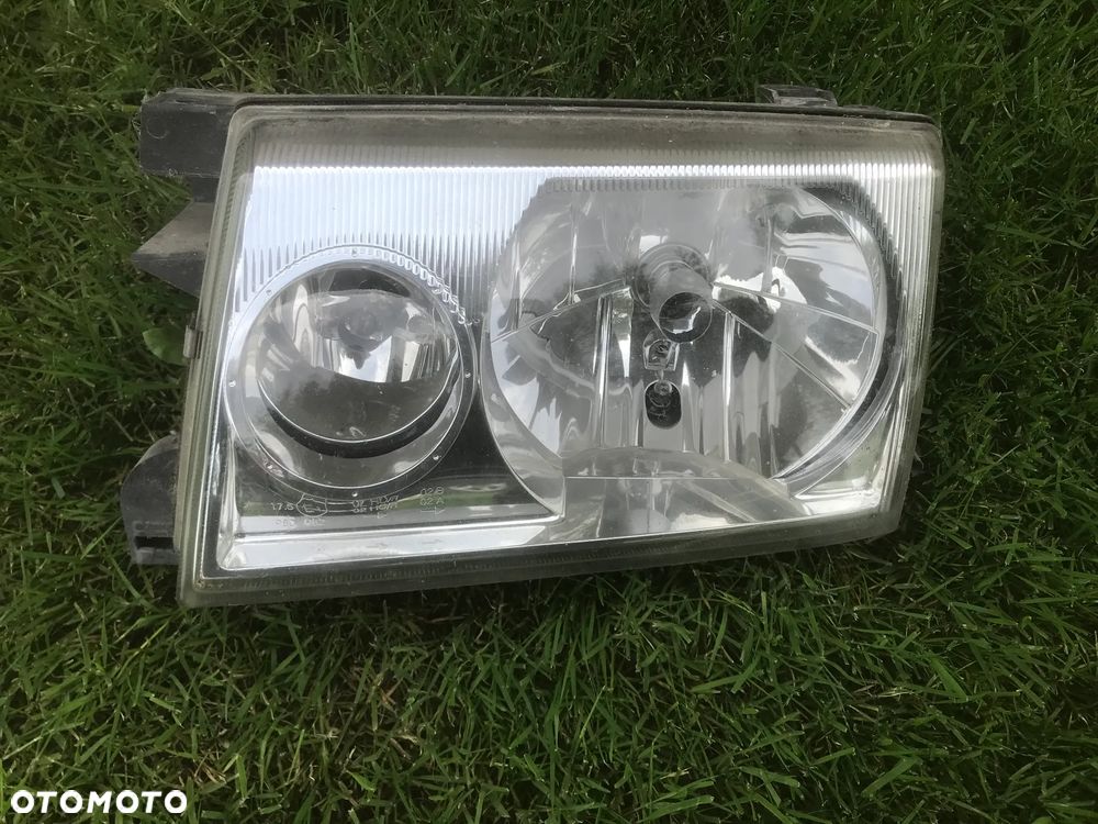 Nissan Terrano II Lift Reflektor Lampa Lewy Przód Idealna Europa - 1