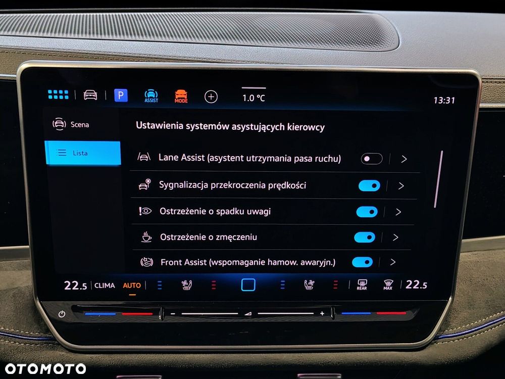 Volkswagen Passat - 26