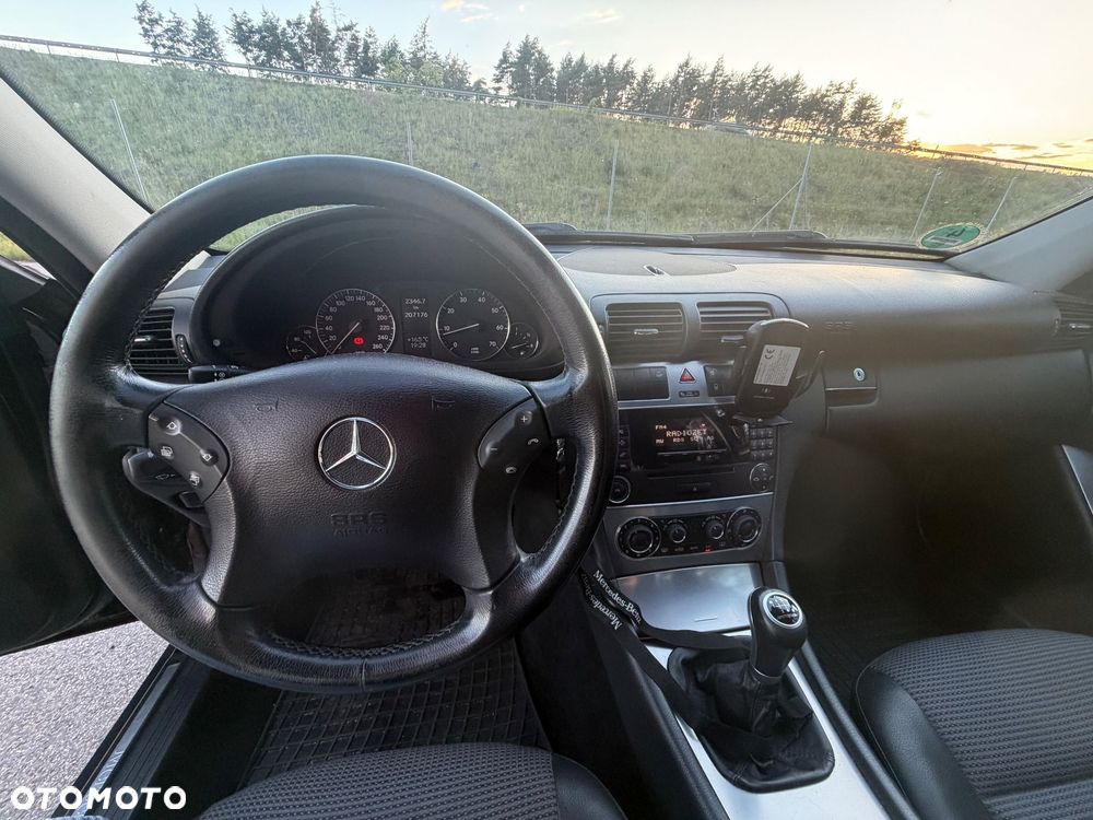 Mercedes-Benz Klasa C 180 Kompressor Elegance - 7