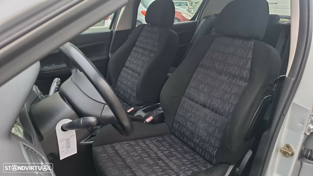 Peugeot 307 1.4 16V Premium - 10