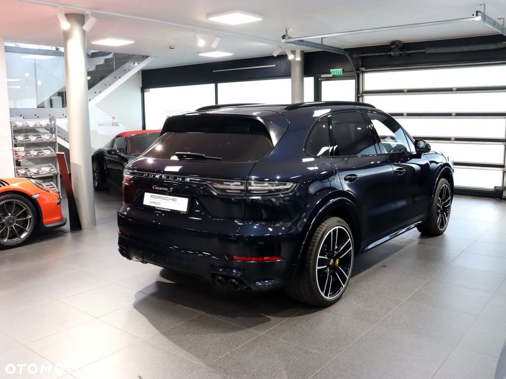 Porsche Cayenne S - 5