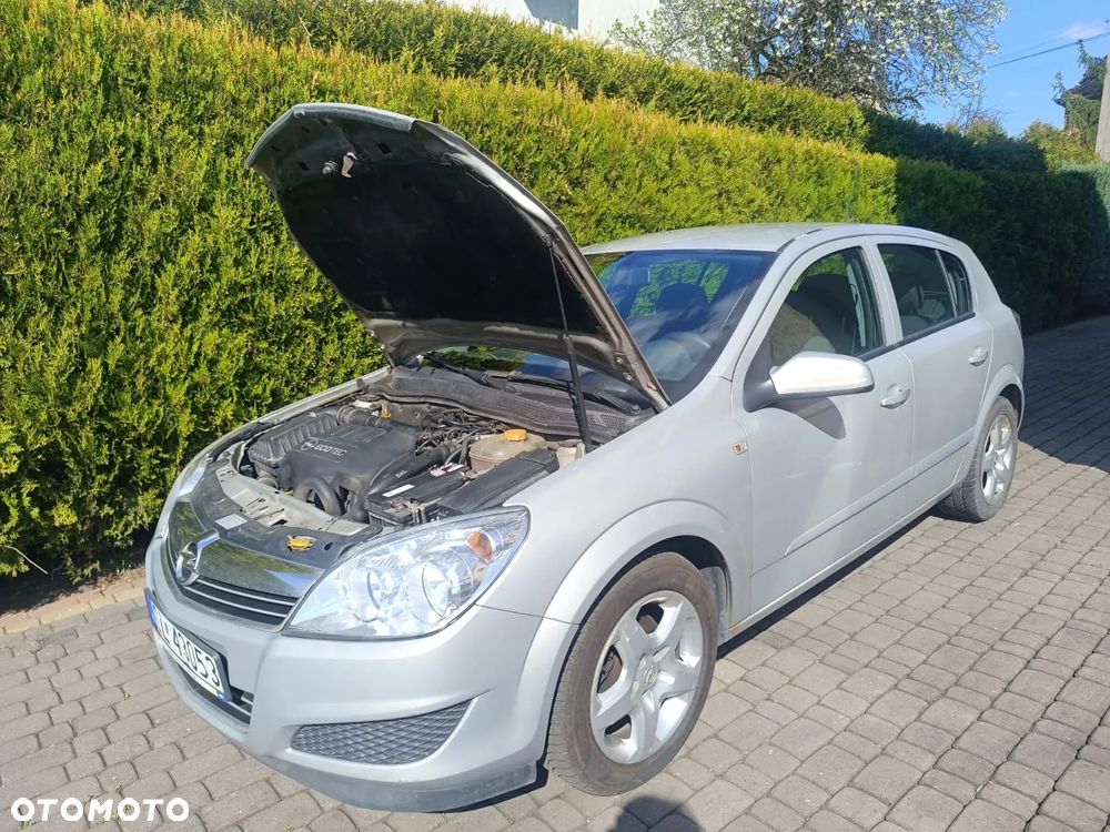 Opel Astra 1.3 CDTI Essentia - 6