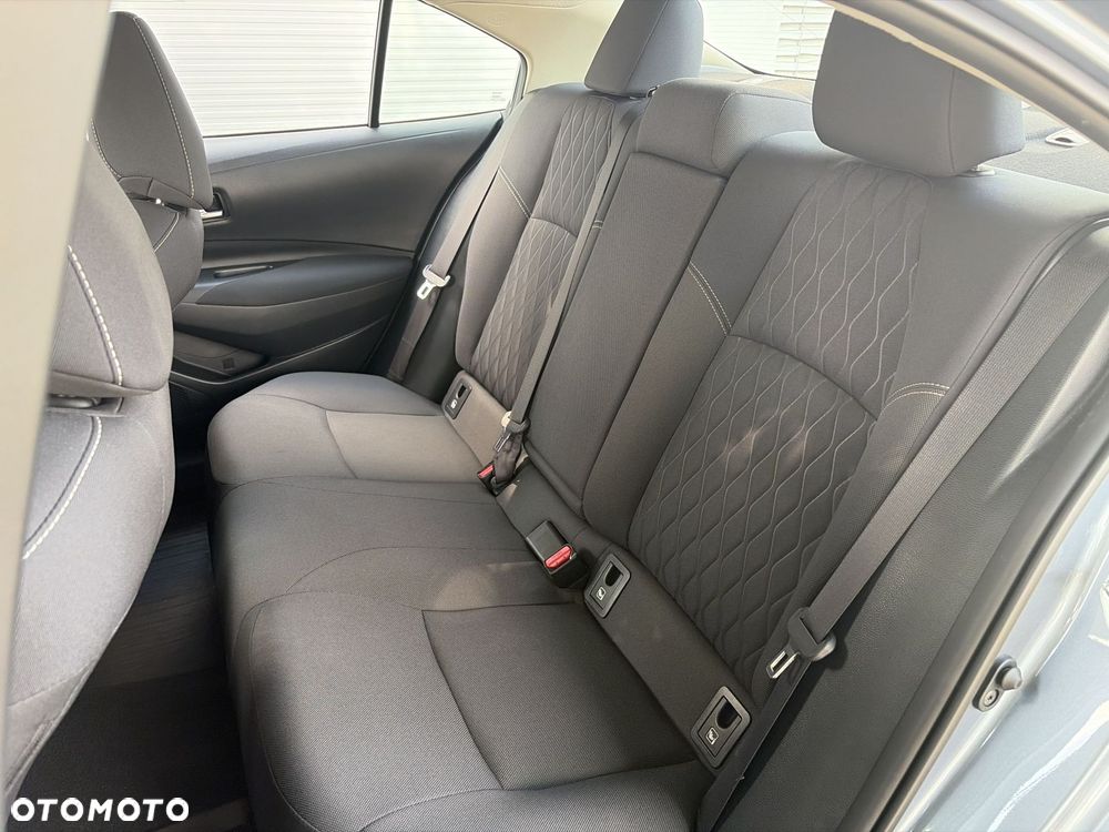 Toyota Corolla - 19